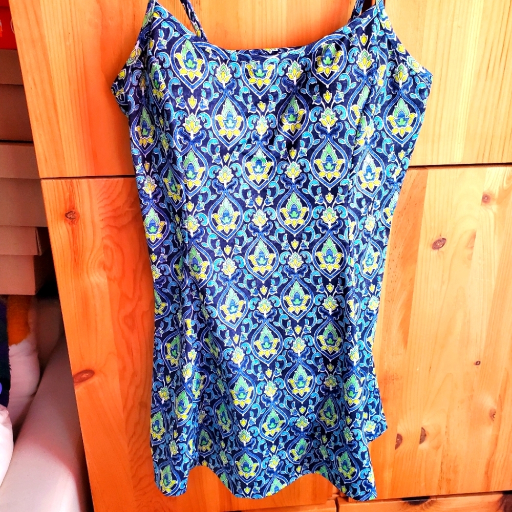 It Figures Slender Thighs Blue & Green Skirted Swimsuit Size 14